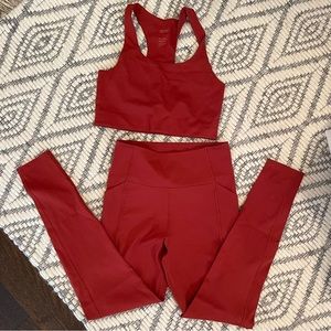 Girlfriend collective set